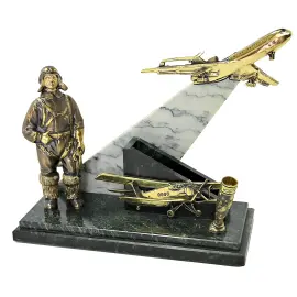 Письменный набор из змеевика "Авиатор" Письменный набор из змеевика "Авиатор"