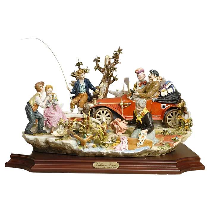 Statuette "A walk in the countryside"