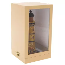 Композиция из янтаря "Маяк"