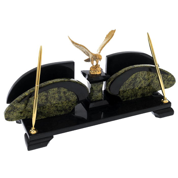 A writing set made of a coil