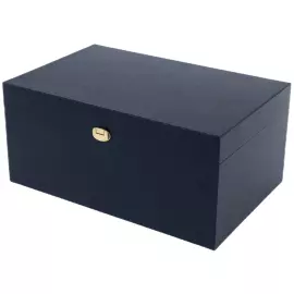 Коробка подарочная с фурнитурой 40х26х18см синяя