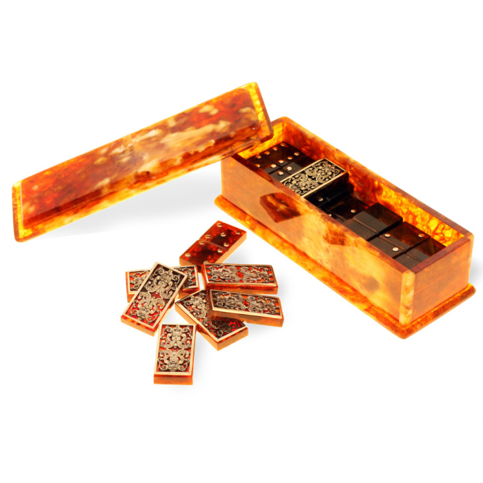 Domino "Classic" made of amber