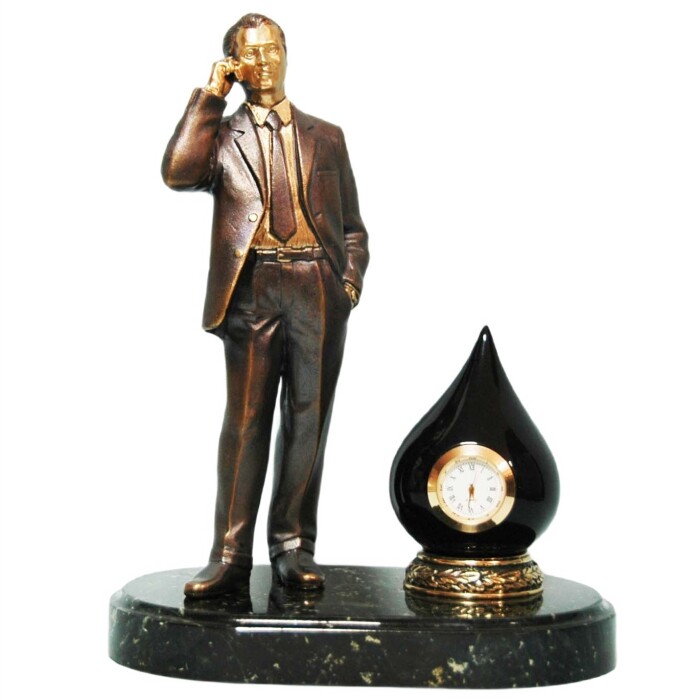 Souvenir "Employee of the oil industry"