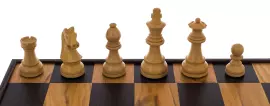Walnut chess "Manopoulos"