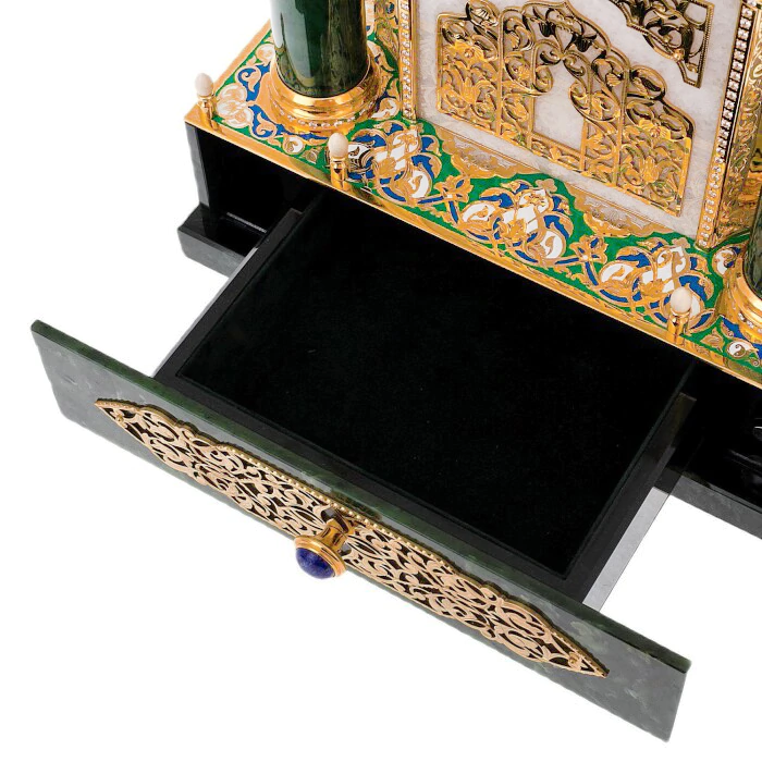 Night light made of jade and lapis lazuli "Mosque-box" Zlatoust