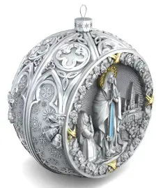 Набор подарочный с шарами и иконой "Казанская Богоматерь в красном" из серебра, 6 шаров