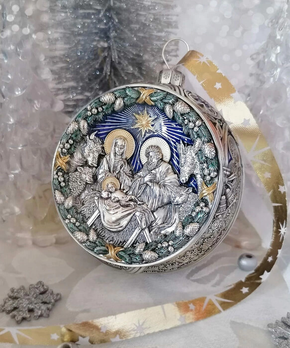 Gift set with balls and the icon "Jesus the Savior" made of silver, 2 balls