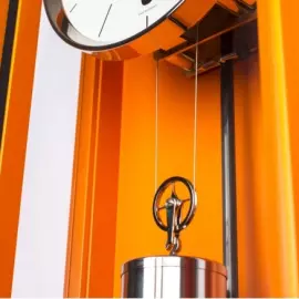 Настенные часы Hermle, оранжевые