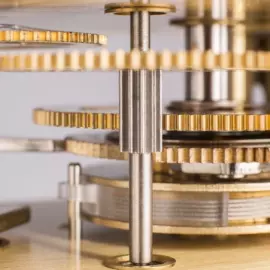 Настенные часы Hermle, оранжевые