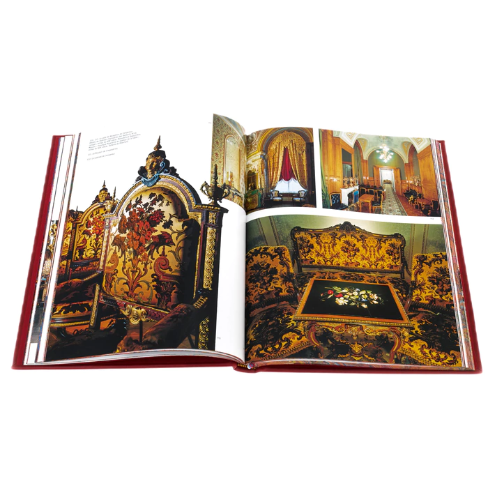 A leather-bound book "Moscow. History. Architecture. Art" in French
