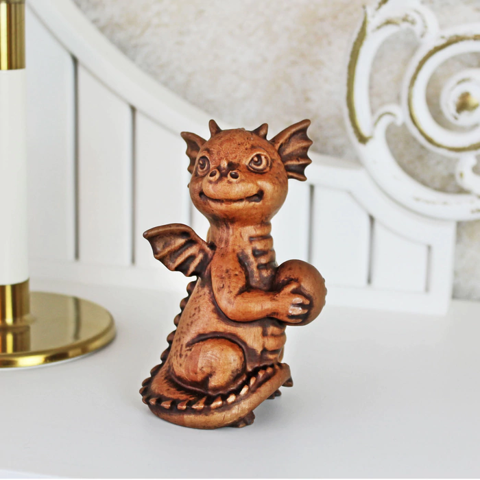 A set of beech figurines "Dragons" 3 pcs, in a gift box