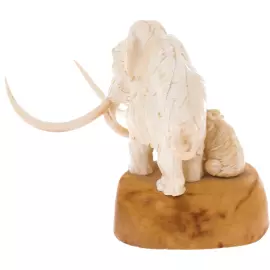 Сувенир из бивня мамонта "Мамонт"
