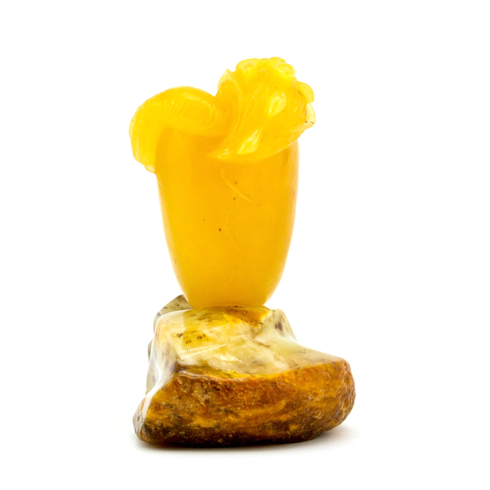 Souvenir made of amber "Dragon on a stone"
