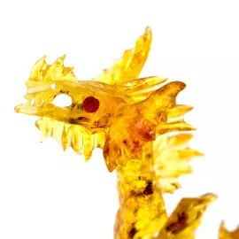 Сувенир из янтаря "Дракон с крыльями"