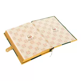 Коран в нефритовой шкатулке "Восток"