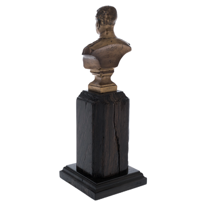Statuette bust of stained oak "Stalin I.V."