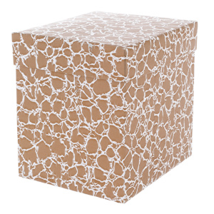 Jewelry box made of lace