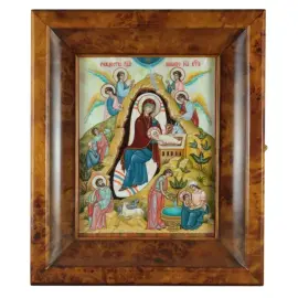 Икона на натуральном перламутре "Рождество Христово" в киоте Икона на натуральном перламутре "Рождество Христово" в киоте