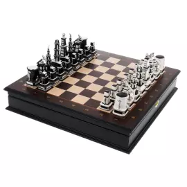 Шахматы из фарфора "Нефтяные" торжественные