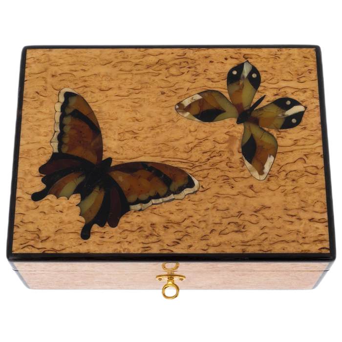 Karelian birch casket "Summer"