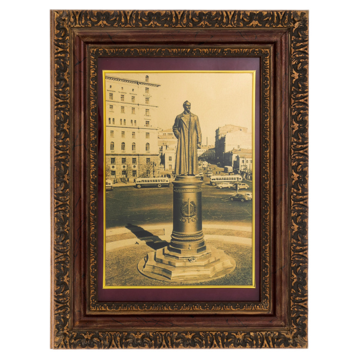 Painting on gold "Lubyanka Square"