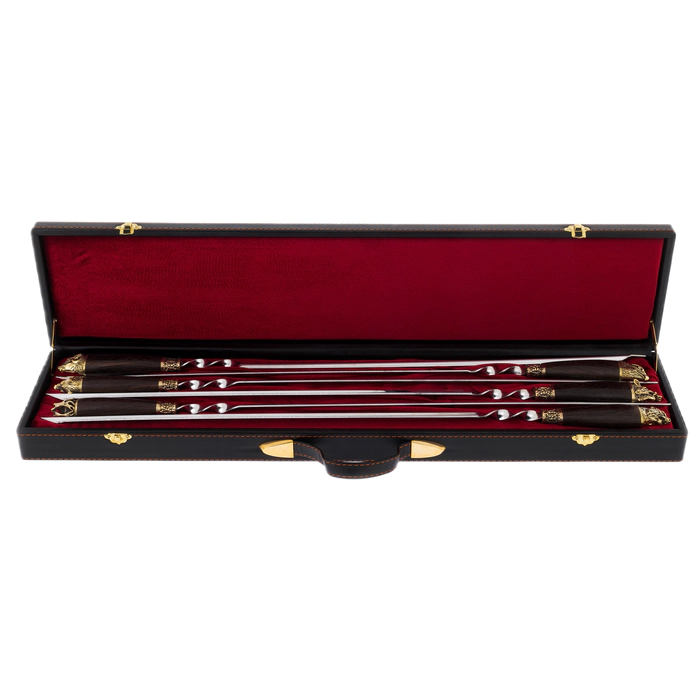A set of skewers "Different animals" in the case