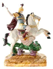 Скульптура "Георгий - Победоносец" цветная Скульптура "Георгий - Победоносец" цветная