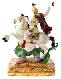 Скульптура "Георгий - Победоносец" цветная Скульптура "Георгий - Победоносец" цветная
