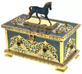 Ларец из камня "Резвый конь" Златоуст