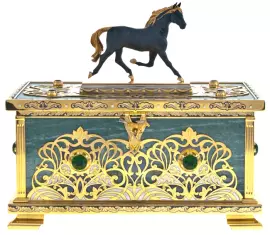 Ларец из камня "Резвый конь" Златоуст