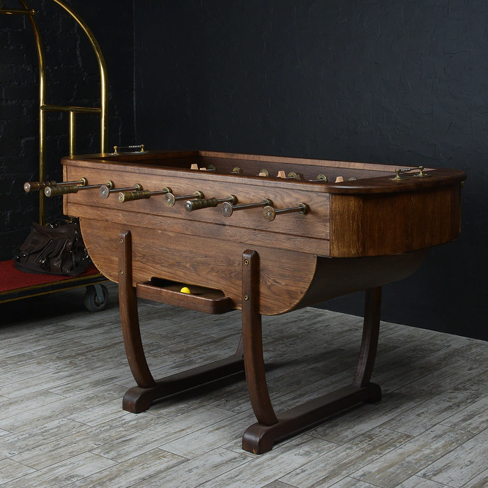 Exclusive vintage table football made of oak "Deja Vu Bonne-Nouvelle"