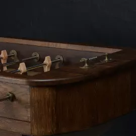 Эксклюзивный винтажный настольный футбол из дуба "Deja Vu Bonne-Nouvelle"