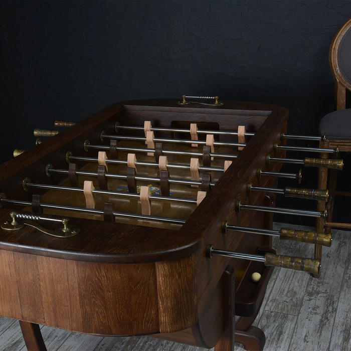Exclusive vintage table football made of oak "Deja Vu Bonne-Nouvelle"