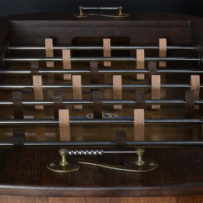 Exclusive vintage table football made of oak "Deja Vu Bonne-Nouvelle"