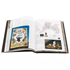 Книга в кожаном переплете "Вино. Атлас мира" в коробе