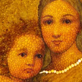 The painting of amber "Madonna"