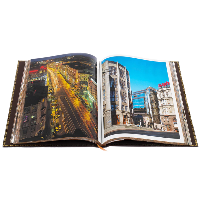 Gift book in leather cover "Moscow" in Chinese