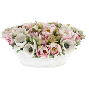 A souvenir made of porcelain "Basket with flowers" is large, in a gift box
