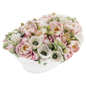 A souvenir made of porcelain "Basket with flowers" is large, in a gift box