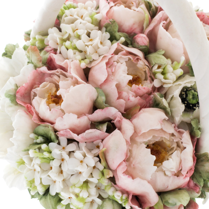 Souvenir made of porcelain "Flower basket with handle" medium