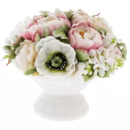 Сувенир из фарфора "Корзина с цветами" с пионом, маком и сиренью, малая, в подарочной коробке