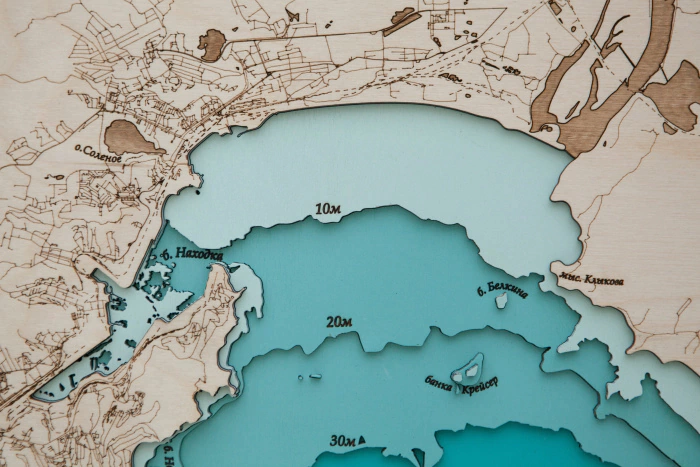 The map is a wooden multi-layered "Map ofNakhodka" to order