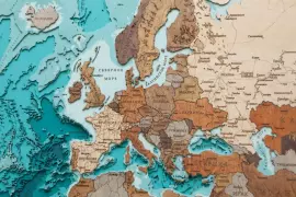 Multi-layered wooden map "World Map No. 5 Premium" to order