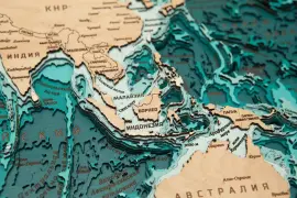 Карта деревянная многослойная "Карта мира №3" на заказ Карта деревянная многослойная "Карта мира №3" на заказ