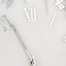 Crystal Wisteria watch without frame