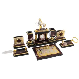 Настольный набор руководителя из яшмы "Конь"