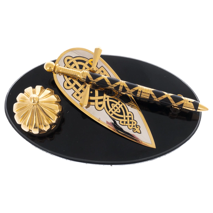 Table set "Shield and sword" Zlatoust