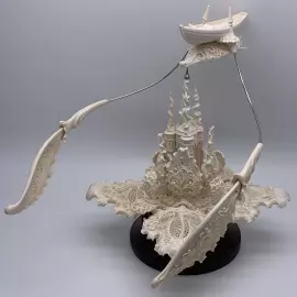 Скульптура "Мир грез" из бивня мамонта