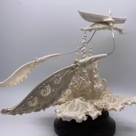 Скульптура "Мир грез" из бивня мамонта