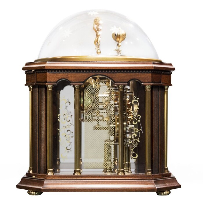 Hermle "Christdore" table clock